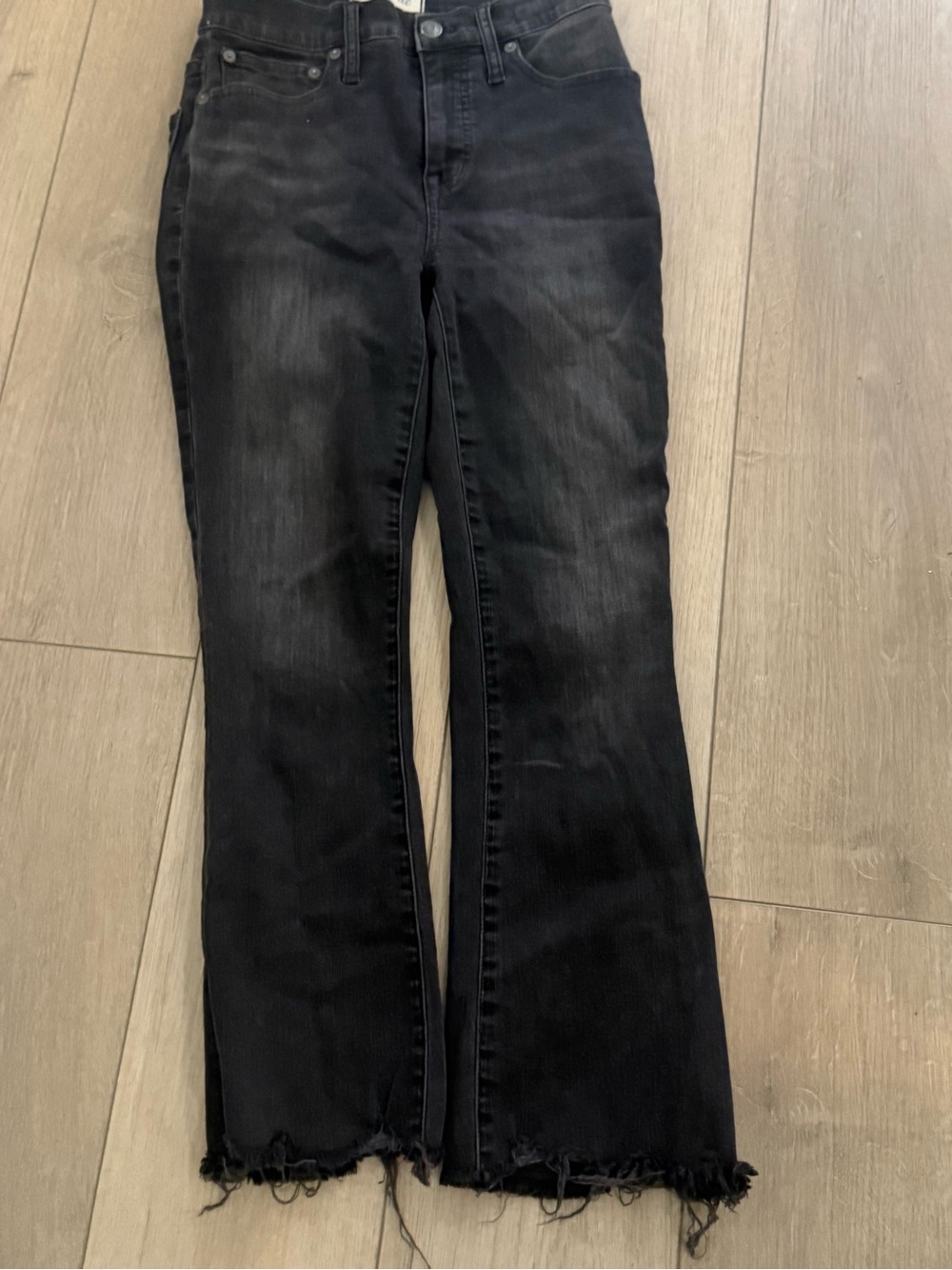 Madewell Cali Demi-Boot Jeans | Washed Black | Raw Hem | Sz 25